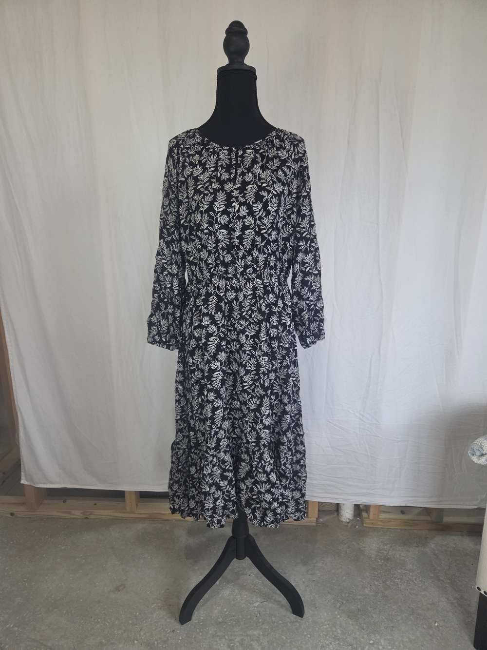 Black and White Floral Maxi Dress